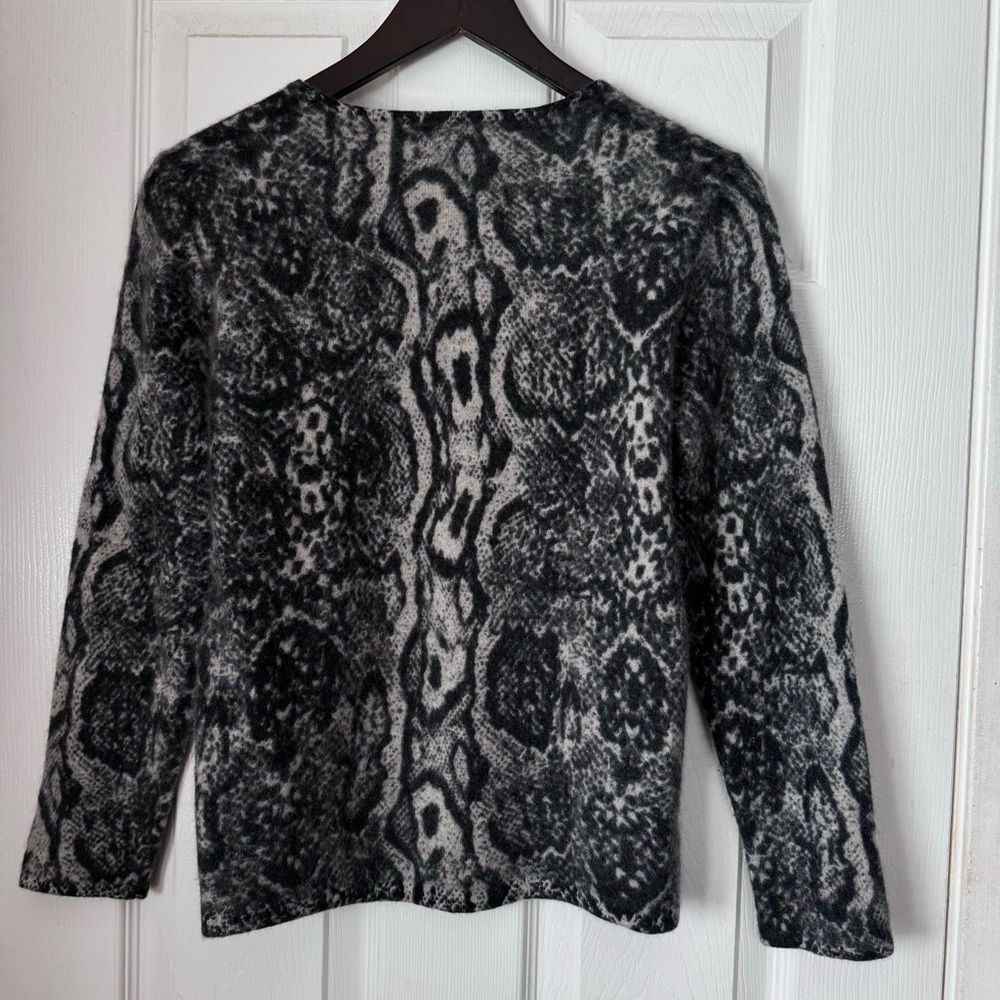 Cashmere Top M L - Picture 2 of 5